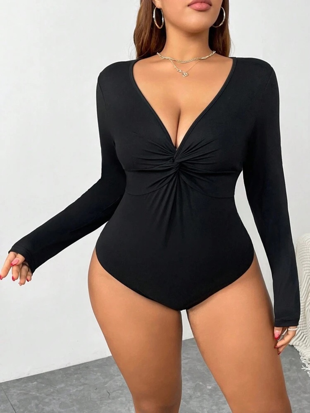 Women's Black Twist-Front Long Sleeve Bodysuit